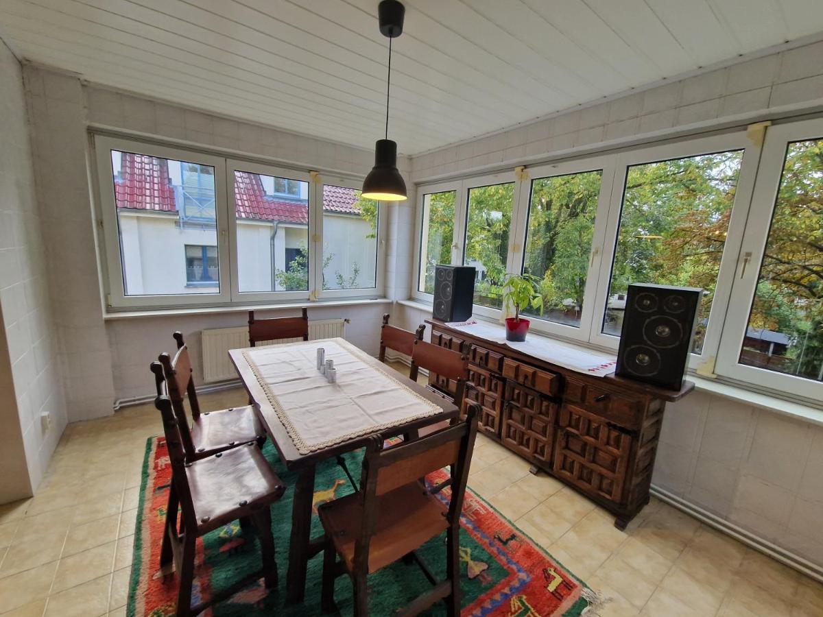 Geraeumige Und Zentrale Ferienwohnung Stahnsdorf Bagian luar foto
