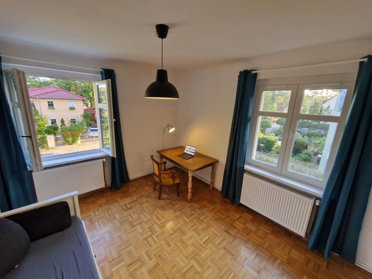 Geraeumige Und Zentrale Ferienwohnung Stahnsdorf Bagian luar foto
